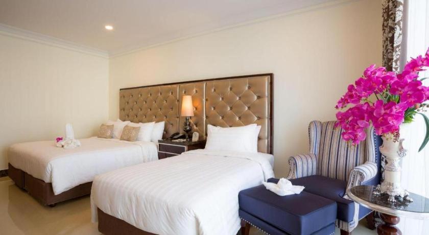 Lk Celestite Hotel Pattaya Exterior photo
