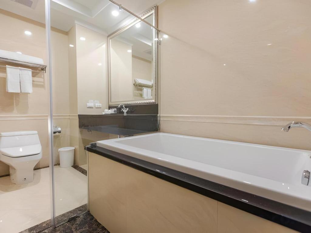 Lk Celestite Hotel Pattaya Exterior photo
