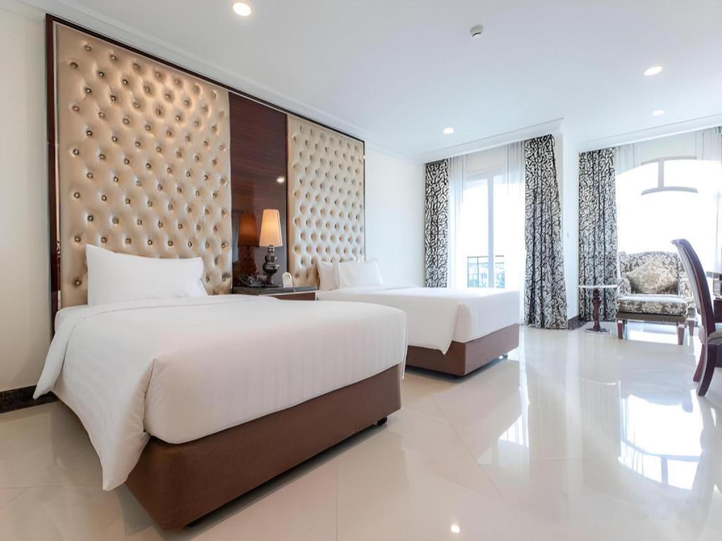 Lk Celestite Hotel Pattaya Exterior photo